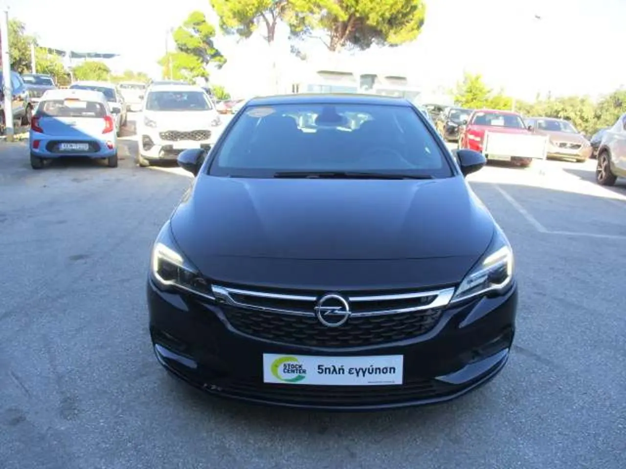 Opel Astra - View 2