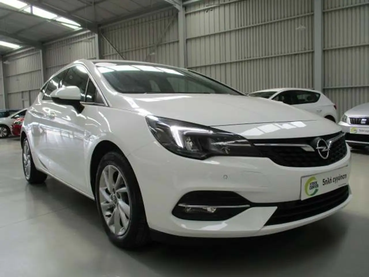 Opel Astra - View 1
