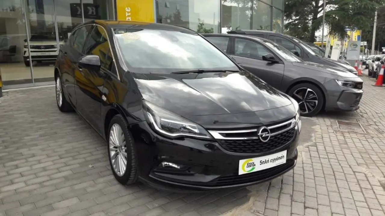 Opel Astra - View 1