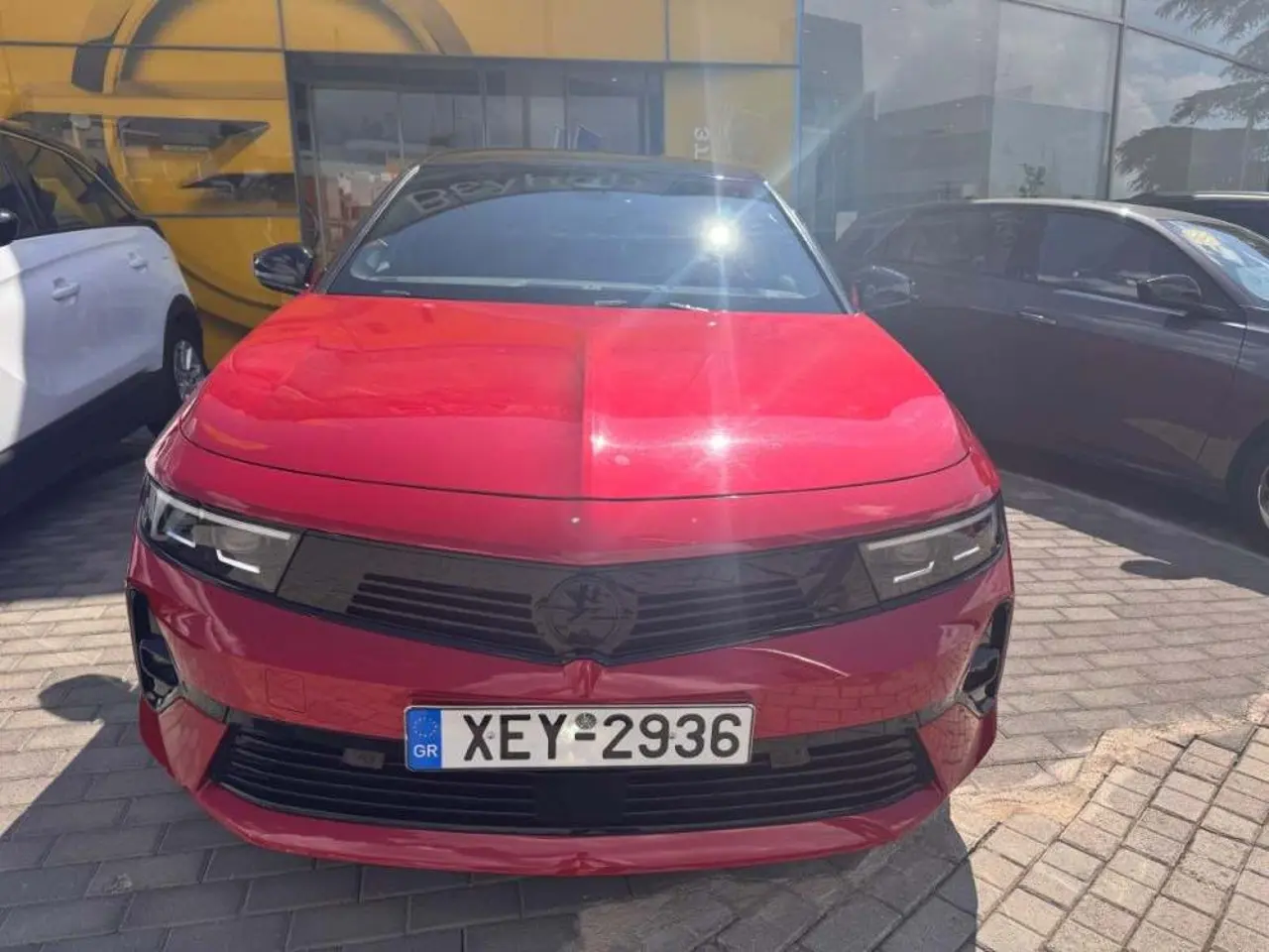 Opel Astra - View 2