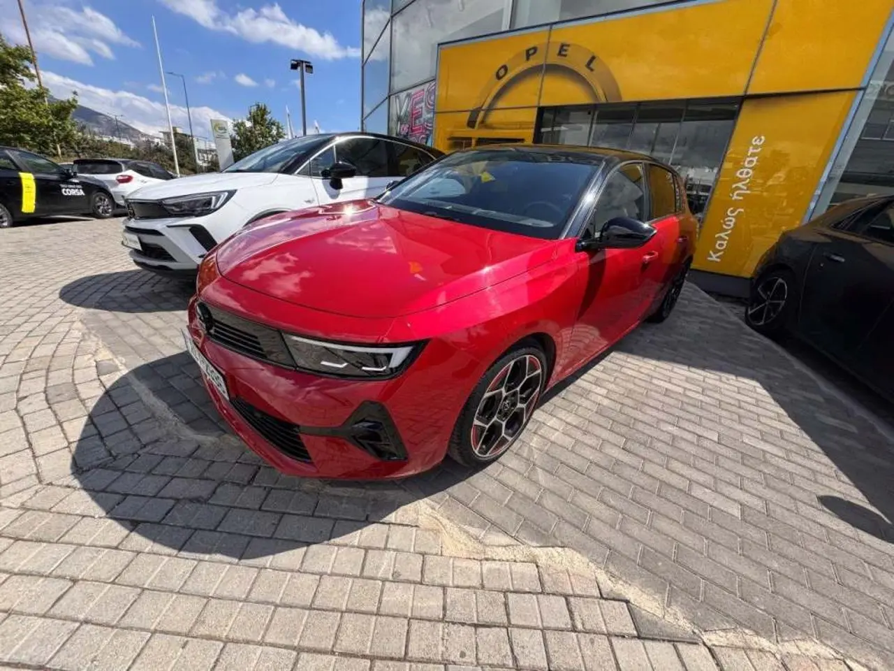 Opel Astra - View 3