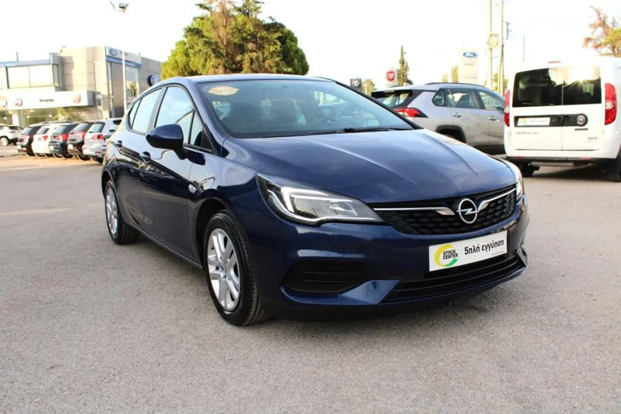 Opel Astra - View 1