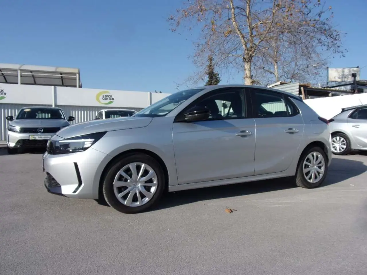 Opel Corsa - View 3