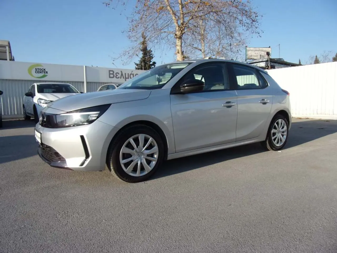 Opel Corsa - View 3