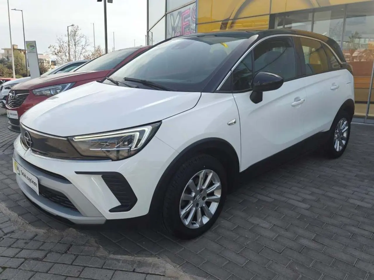 Opel Crossland - View 3