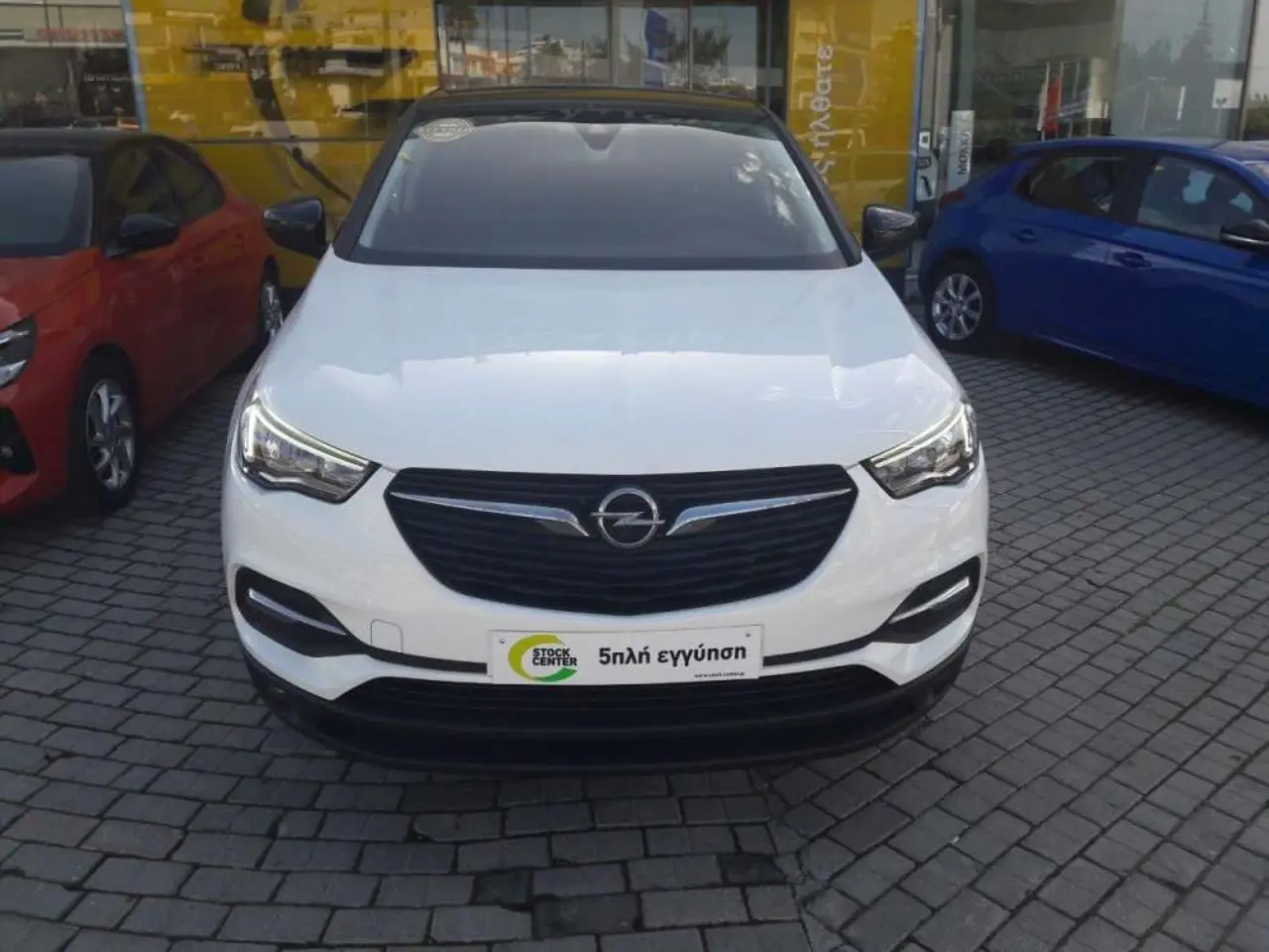 Opel Grandland - View 2
