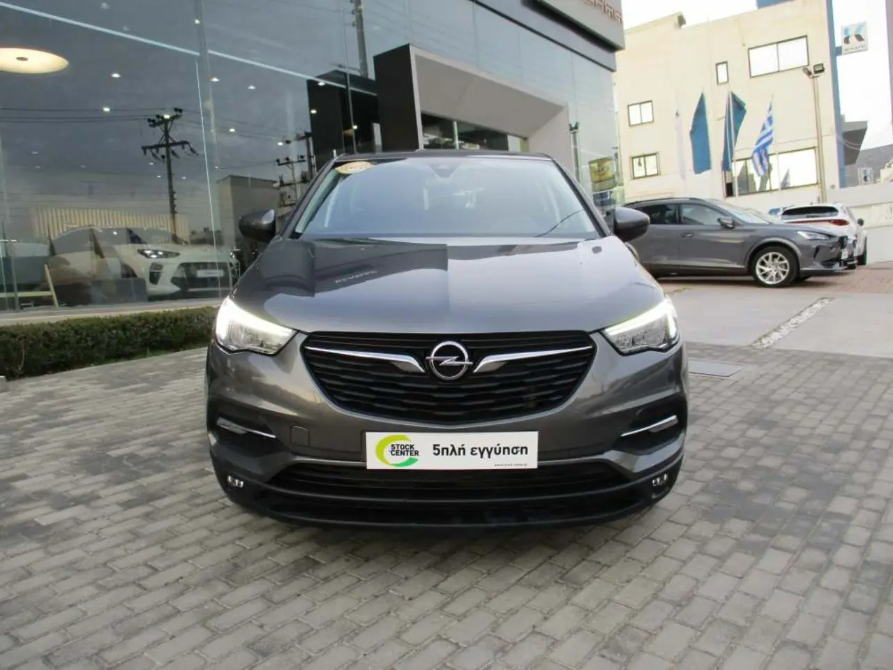Opel Grandland - View 2