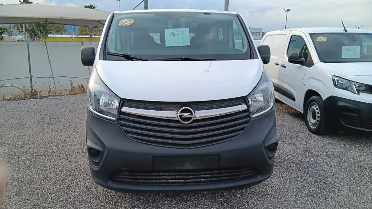Opel Vivaro - View 2