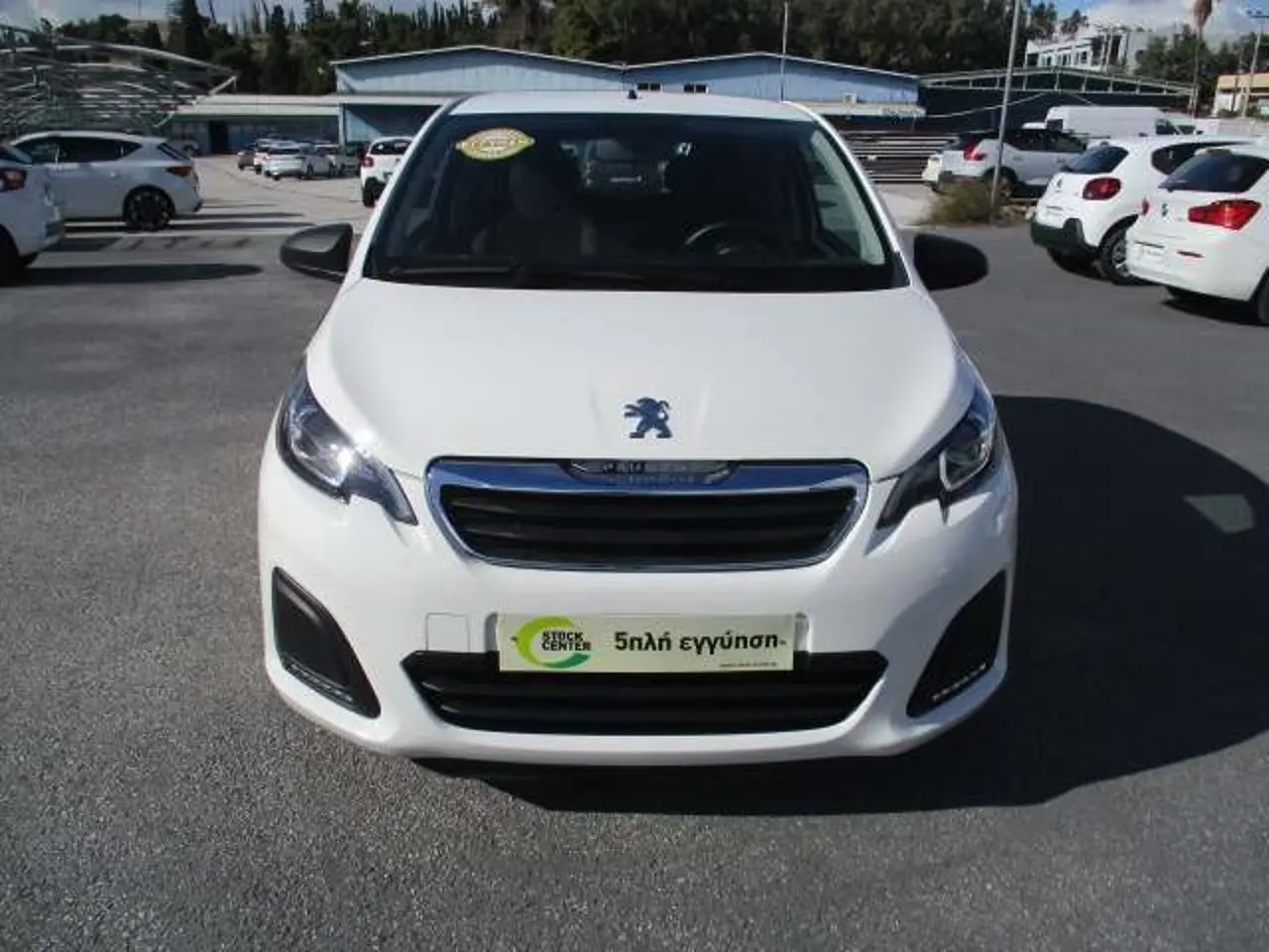 Peugeot 108 - View 2