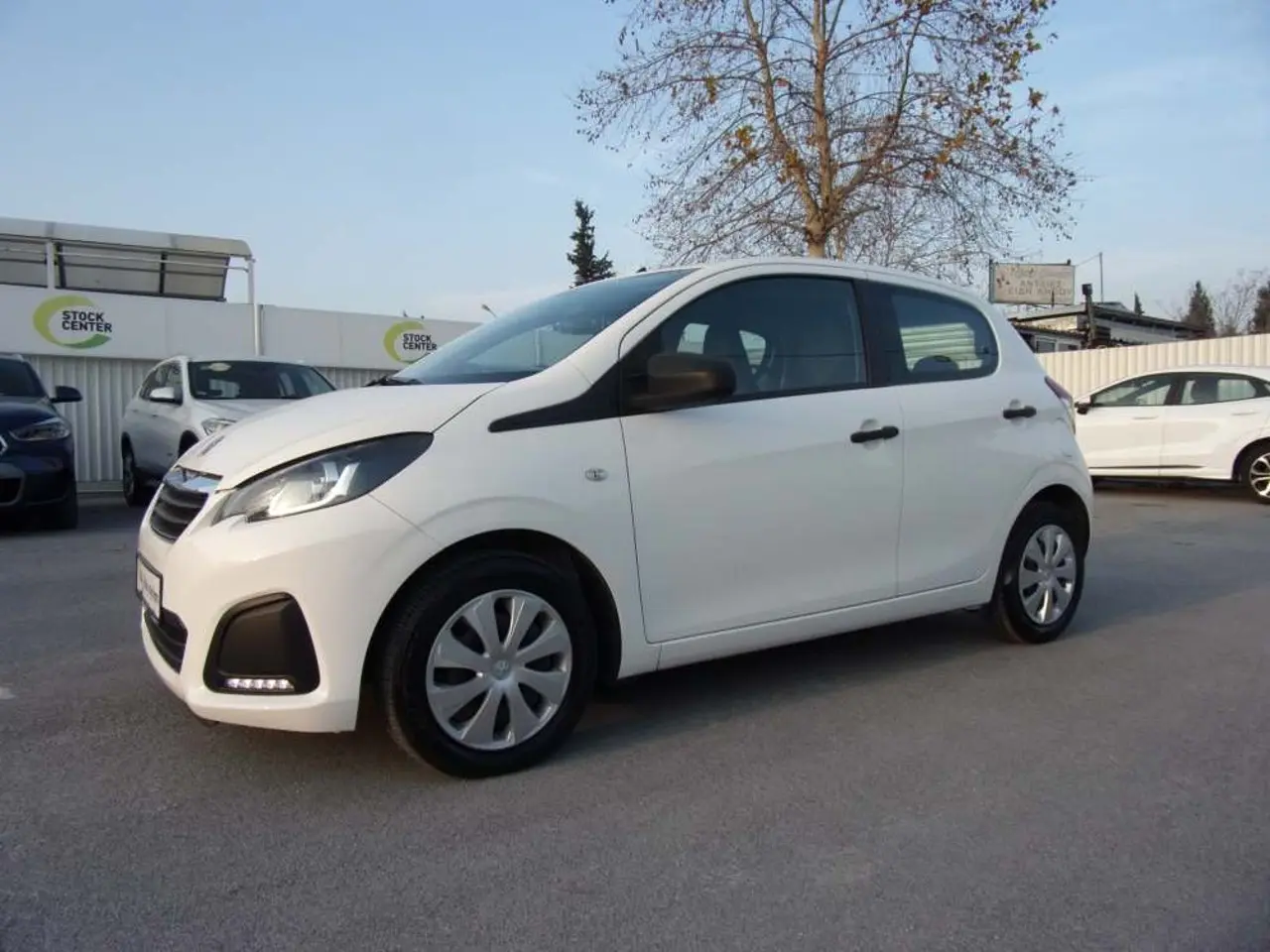 Peugeot 108 - View 3