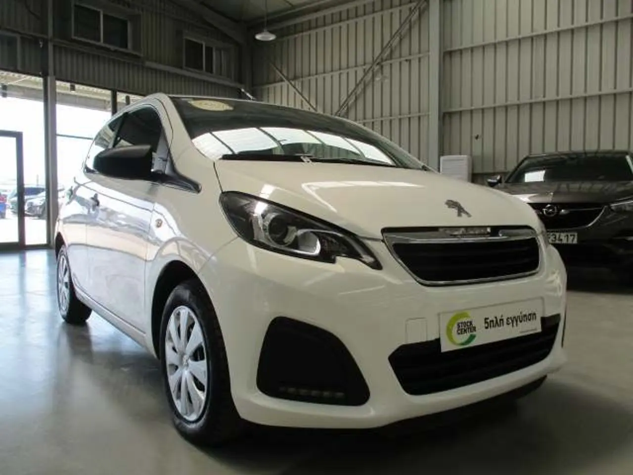 Peugeot 108 - View 1
