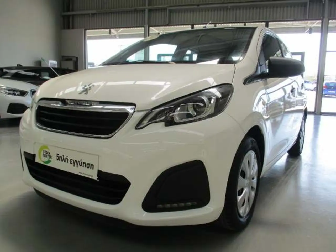Peugeot 108 - View 3