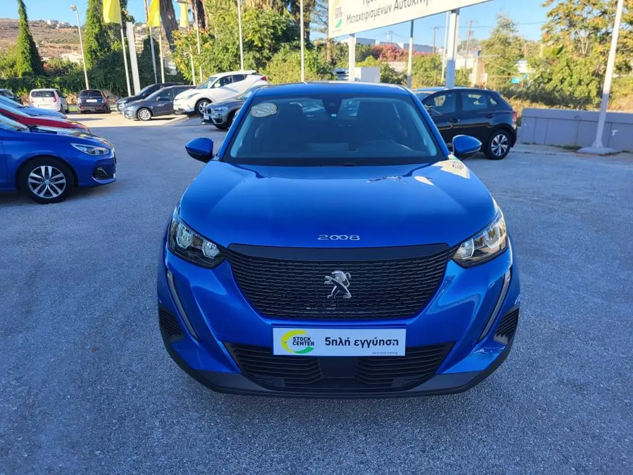 Peugeot 2008 - View 2