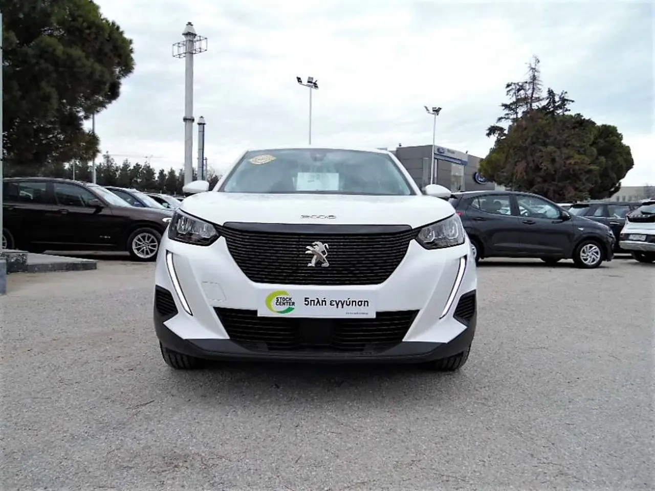 Peugeot 2008 - View 2