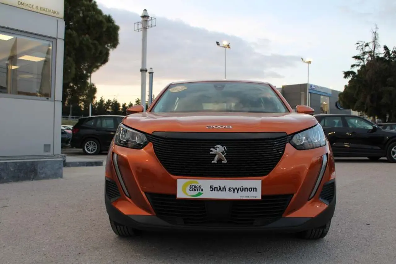 Peugeot 2008 - View 2