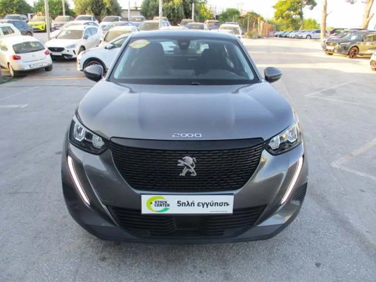 Peugeot 2008 - View 3