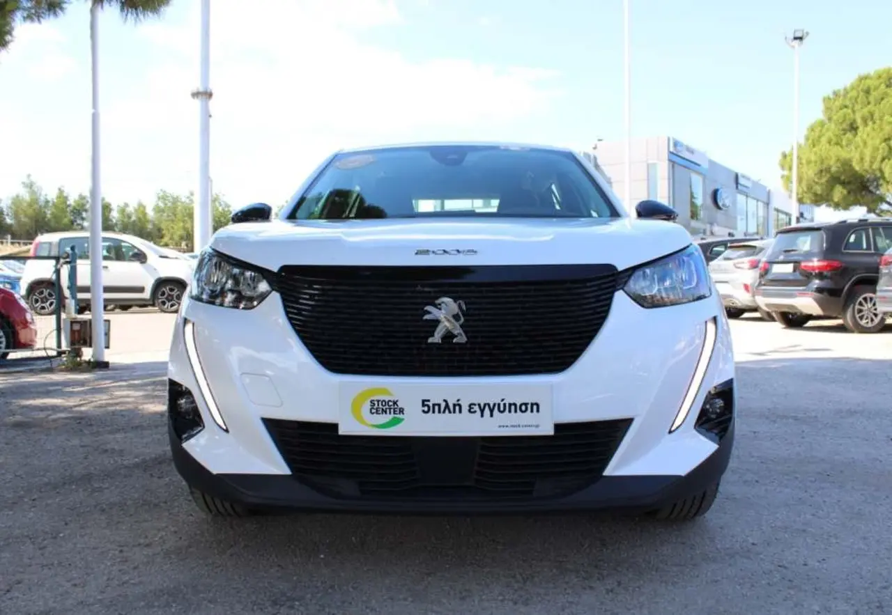 Peugeot 2008 - View 3