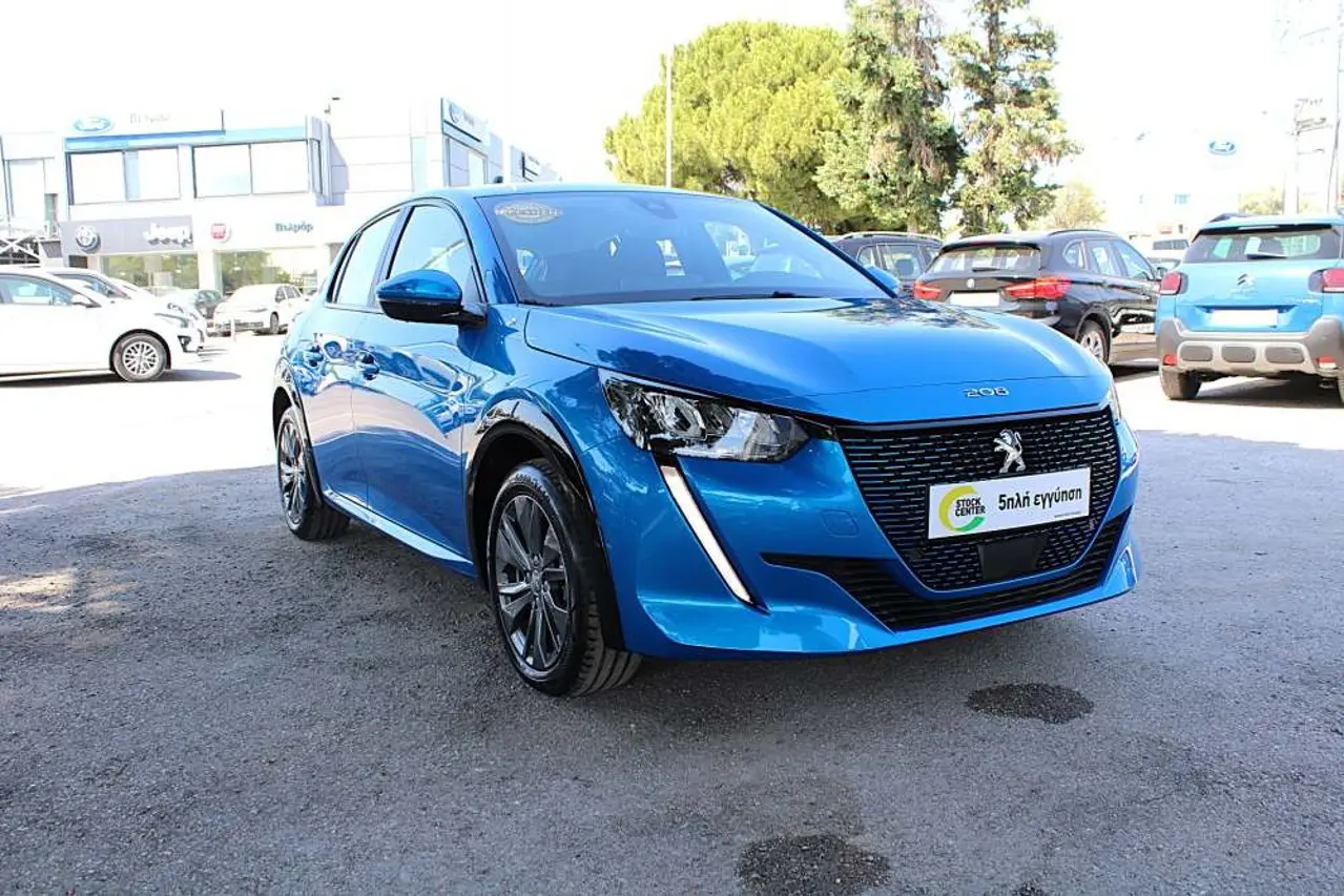 Peugeot 208 - View 1