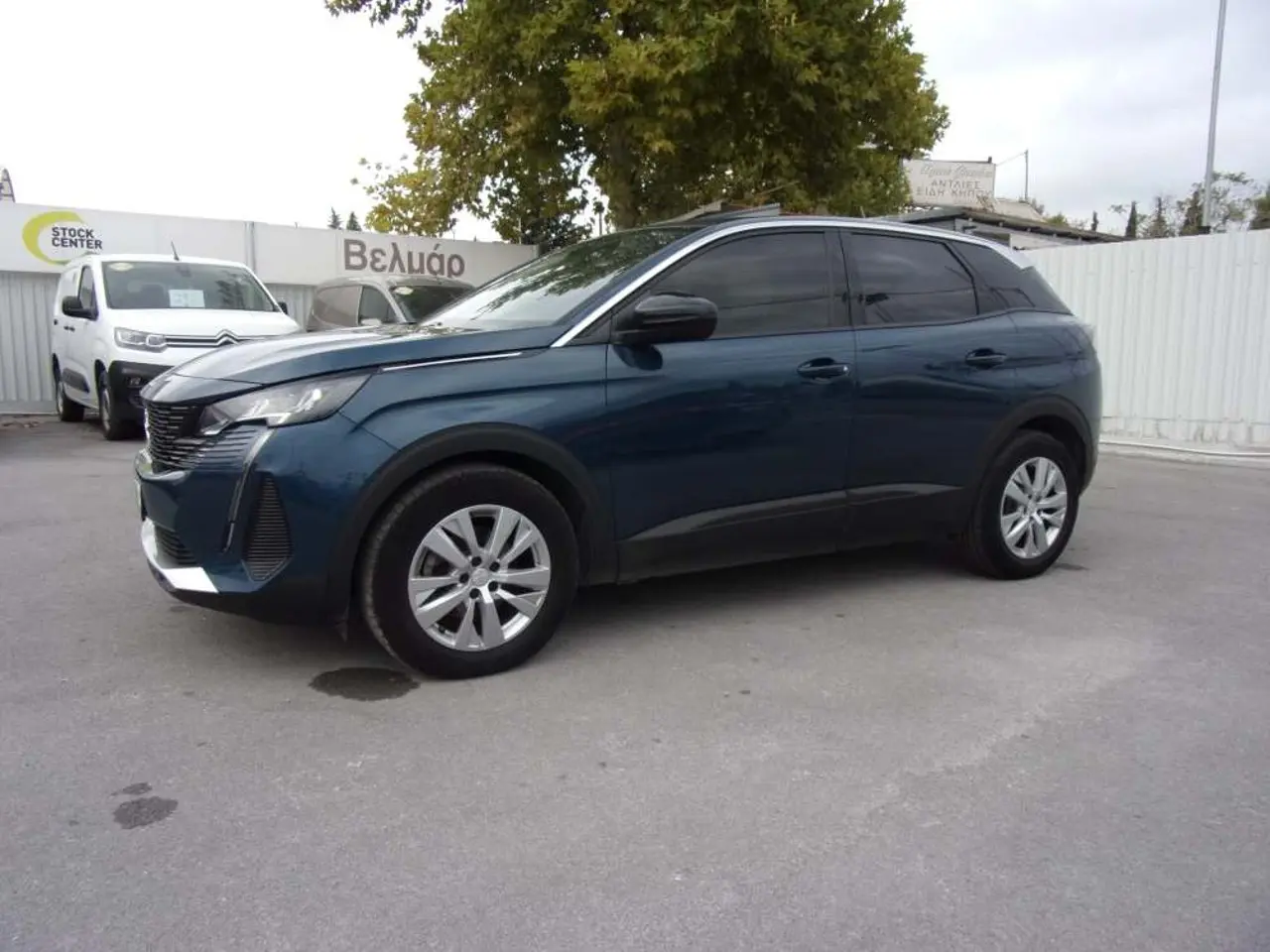 Peugeot 3008 - View 3