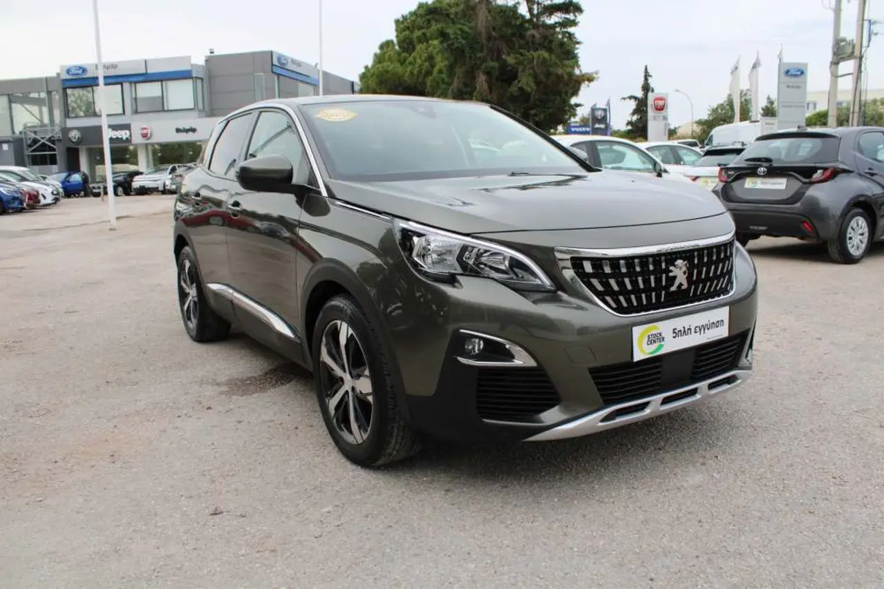 Peugeot 3008 - View 1