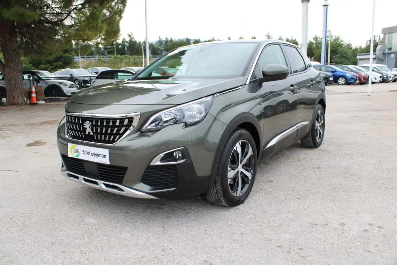 Peugeot 3008 - View 3