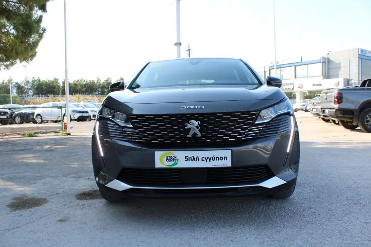 Peugeot 3008 - View 3
