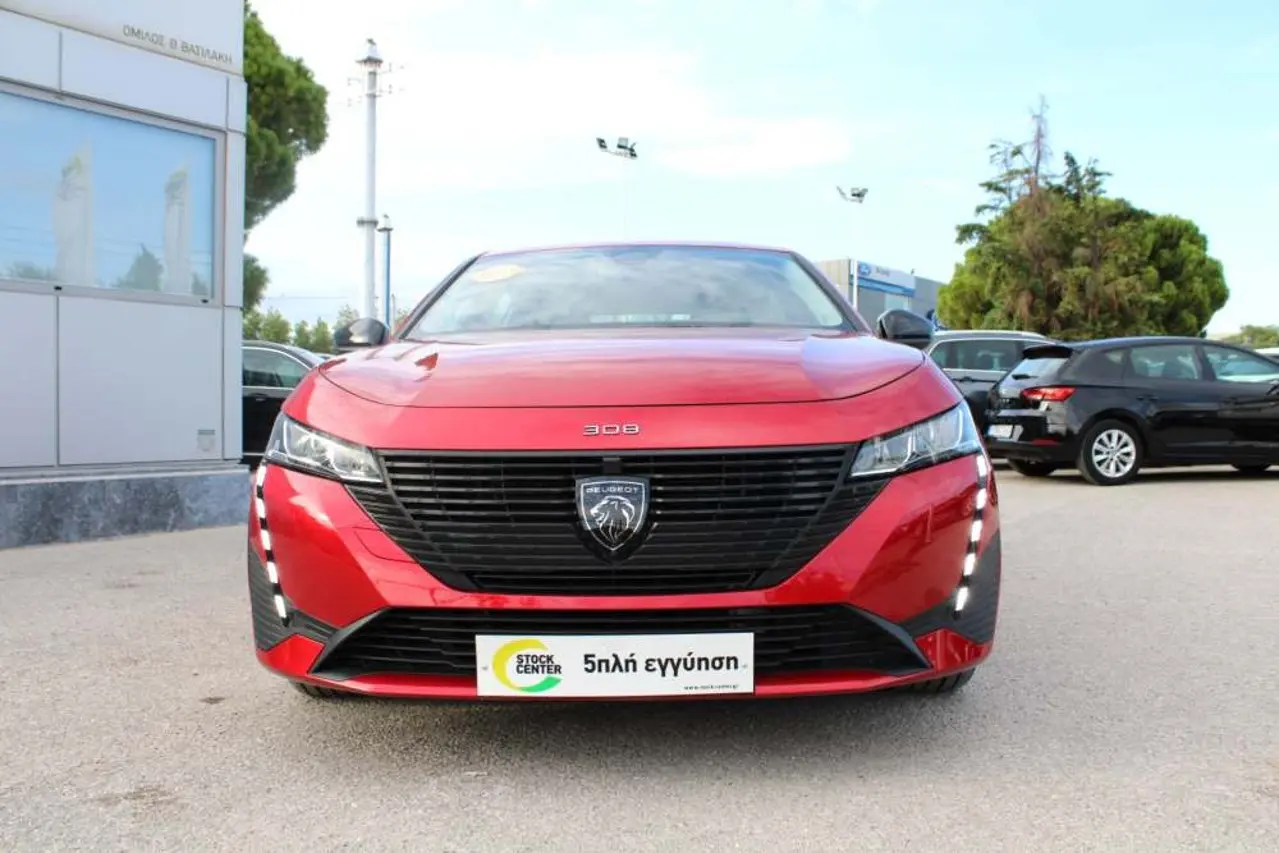 Peugeot 308 - View 2