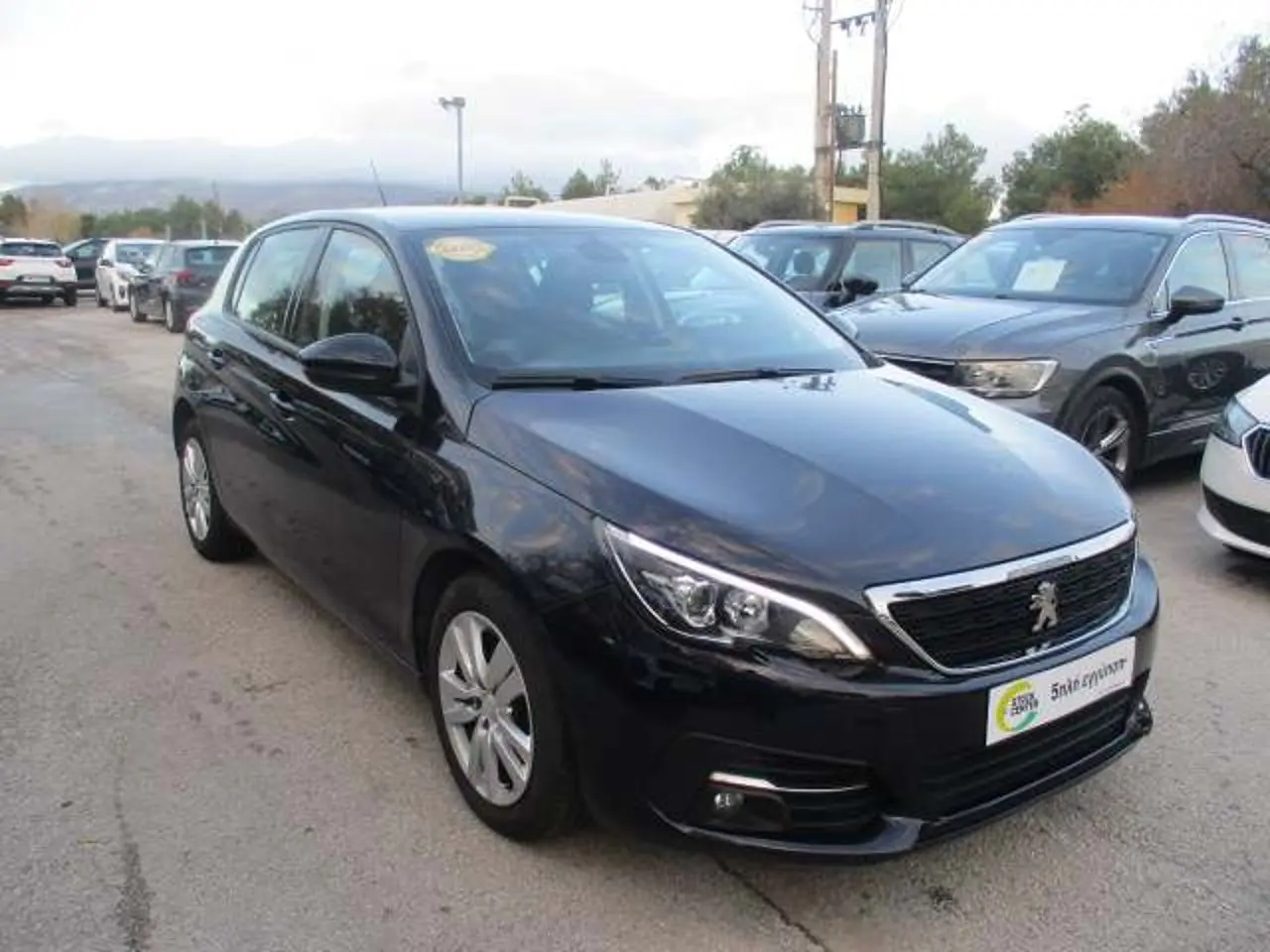 Peugeot 308 - View 1