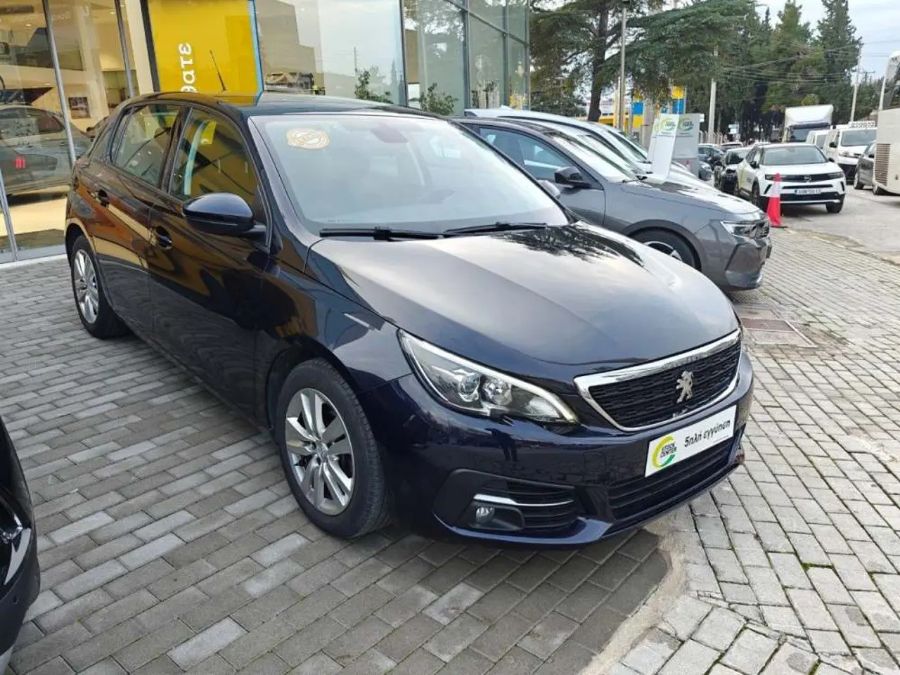 Peugeot 308 - View 1