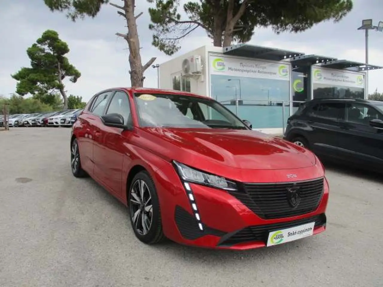 Peugeot 308 - View 1