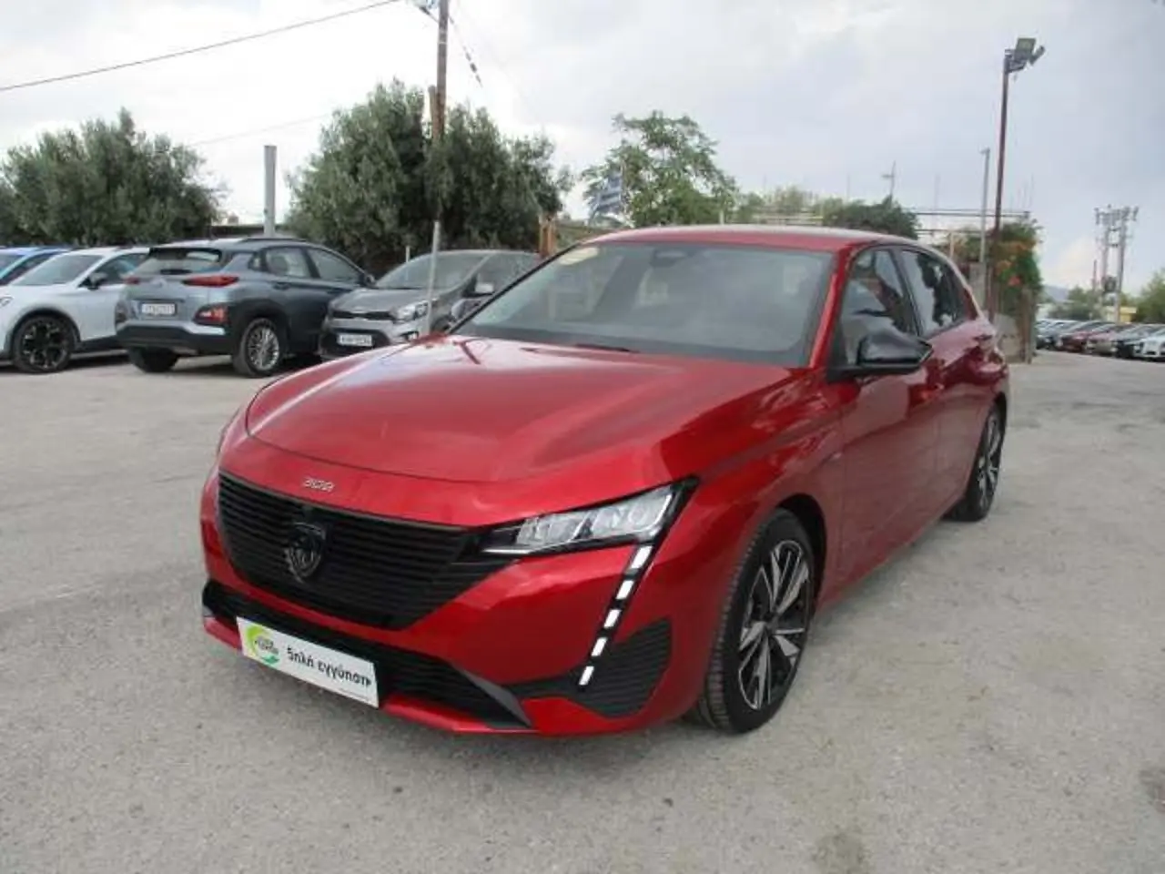 Peugeot 308 - View 3