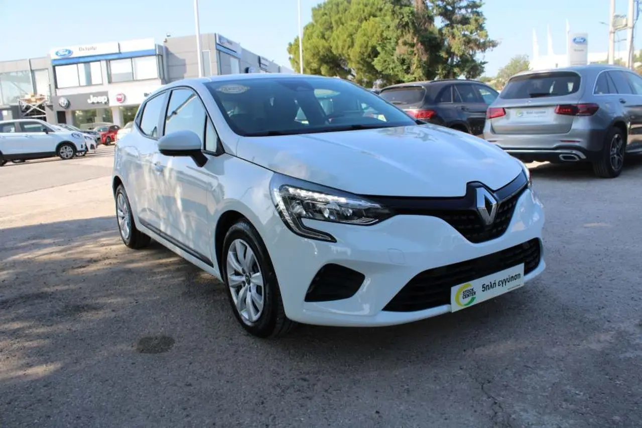 Renault Clio - View 2