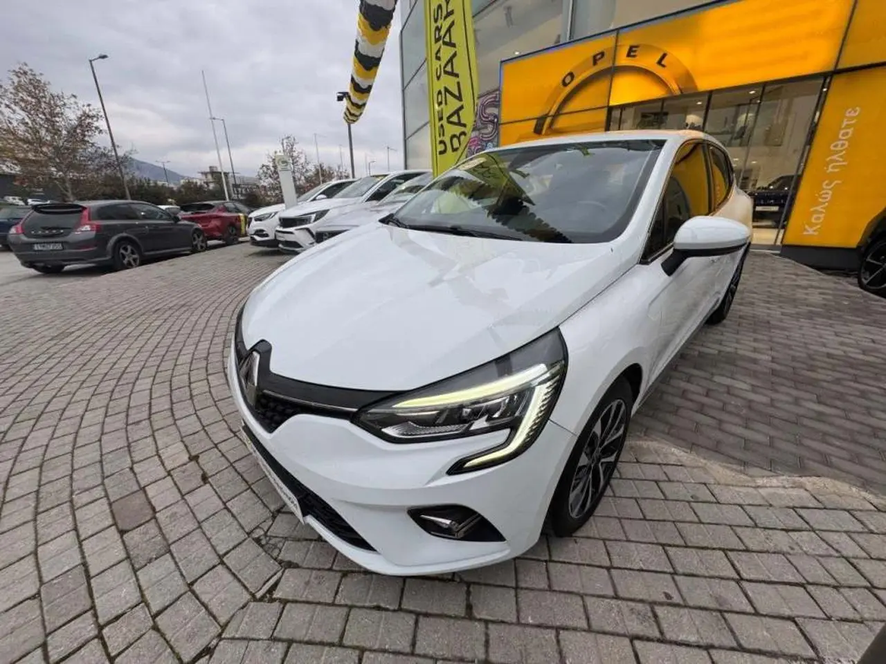 Renault Clio - View 3