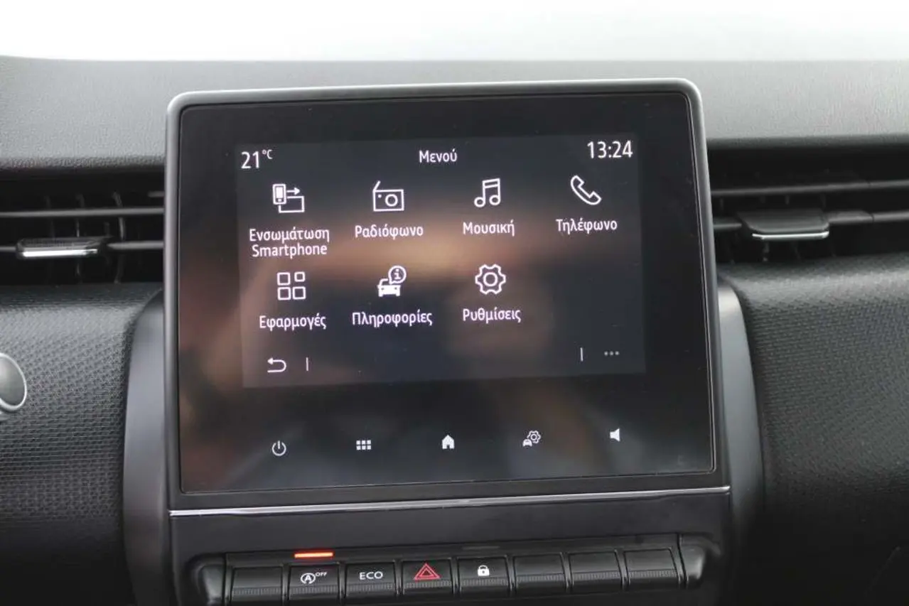 https://cdn.autoq.gr/websites/stock-center.gr/images/vehicles/renault-clio-5-hronia-eggyisi-expression-diesel-mple-2019/renault-clio-xee5475-15.jpg