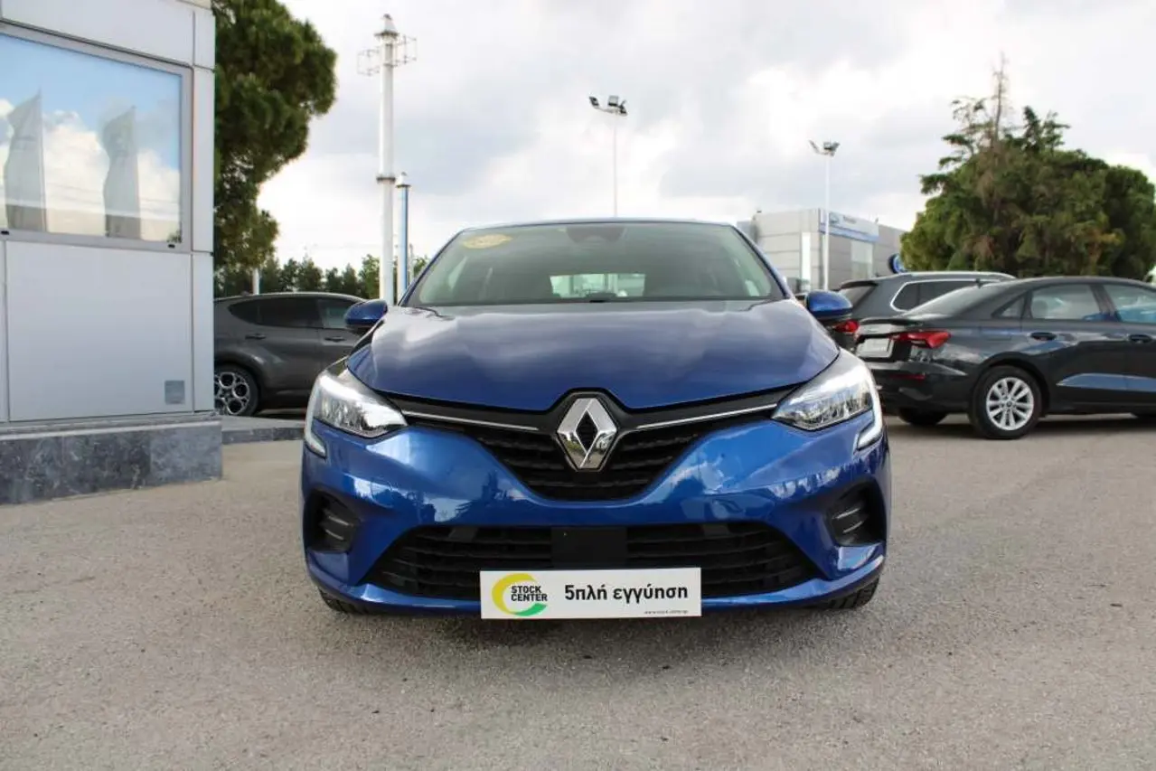 Renault Clio - View 2