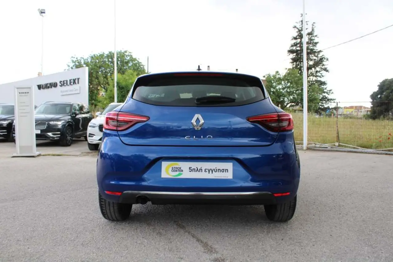 https://cdn.autoq.gr/websites/stock-center.gr/images/vehicles/renault-clio-5-hronia-eggyisi-expression-diesel-mple-2019/renault-clio-xee5475-5.jpg