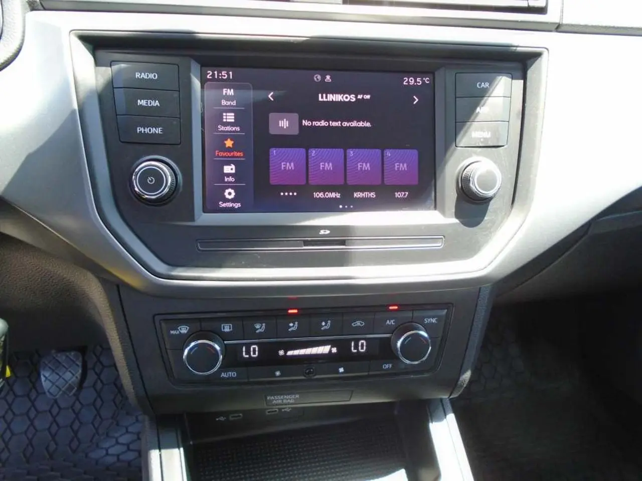 https://cdn.autoq.gr/websites/stock-center.gr/images/vehicles/seat-ibiza-5-hronia-eggyisi-ibiza-10-style-gkri-2021/dsc01326.jpg