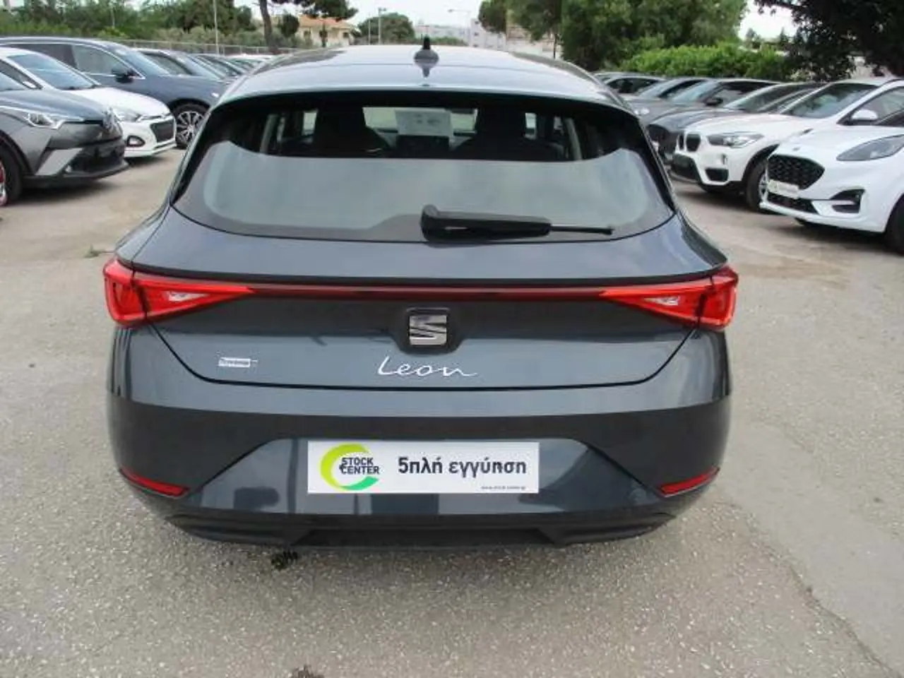 https://cdn.autoq.gr/websites/stock-center.gr/images/vehicles/seat-leon-5-hronia-eggyisi-business-10-tsi-110hp-gkri-2020/img_6066.jpg