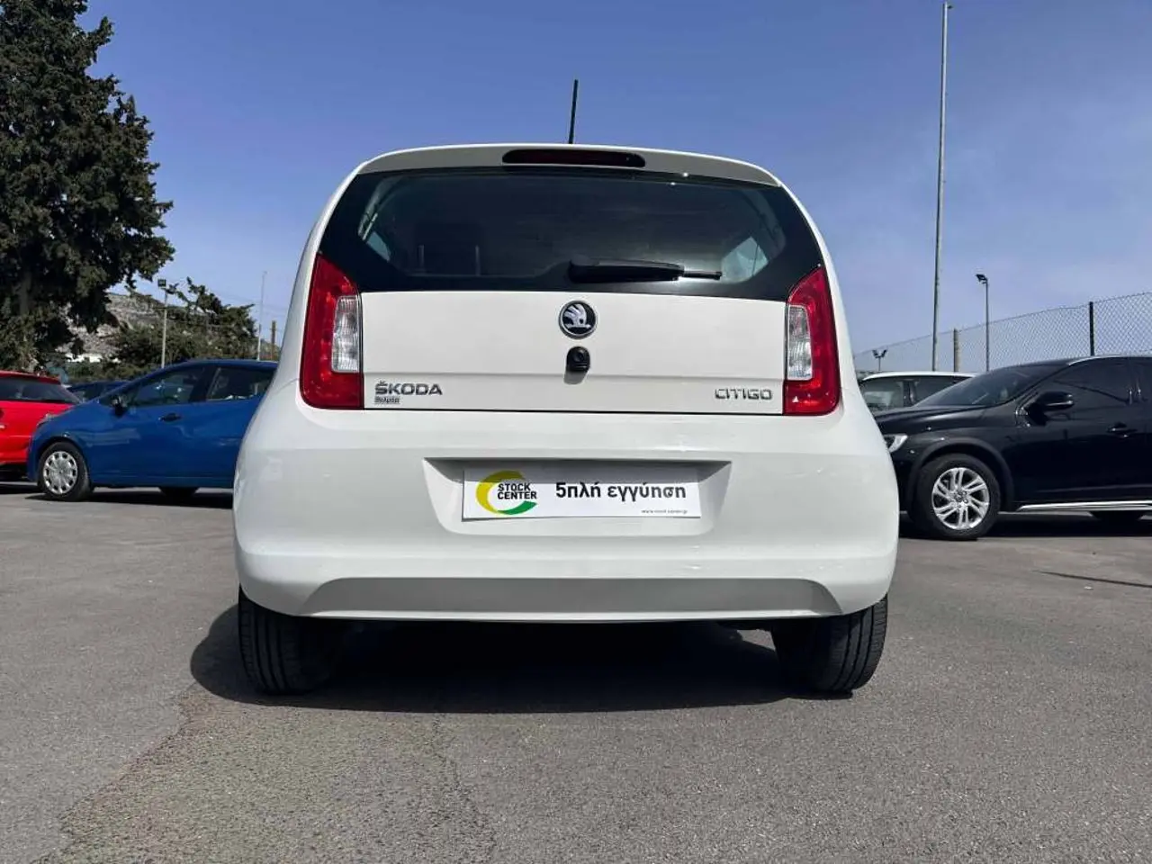 https://cdn.autoq.gr/websites/stock-center.gr/images/vehicles/skoda-citigo-5-xronia-eggyisi-active-aspro-2018/img_7136.jpg