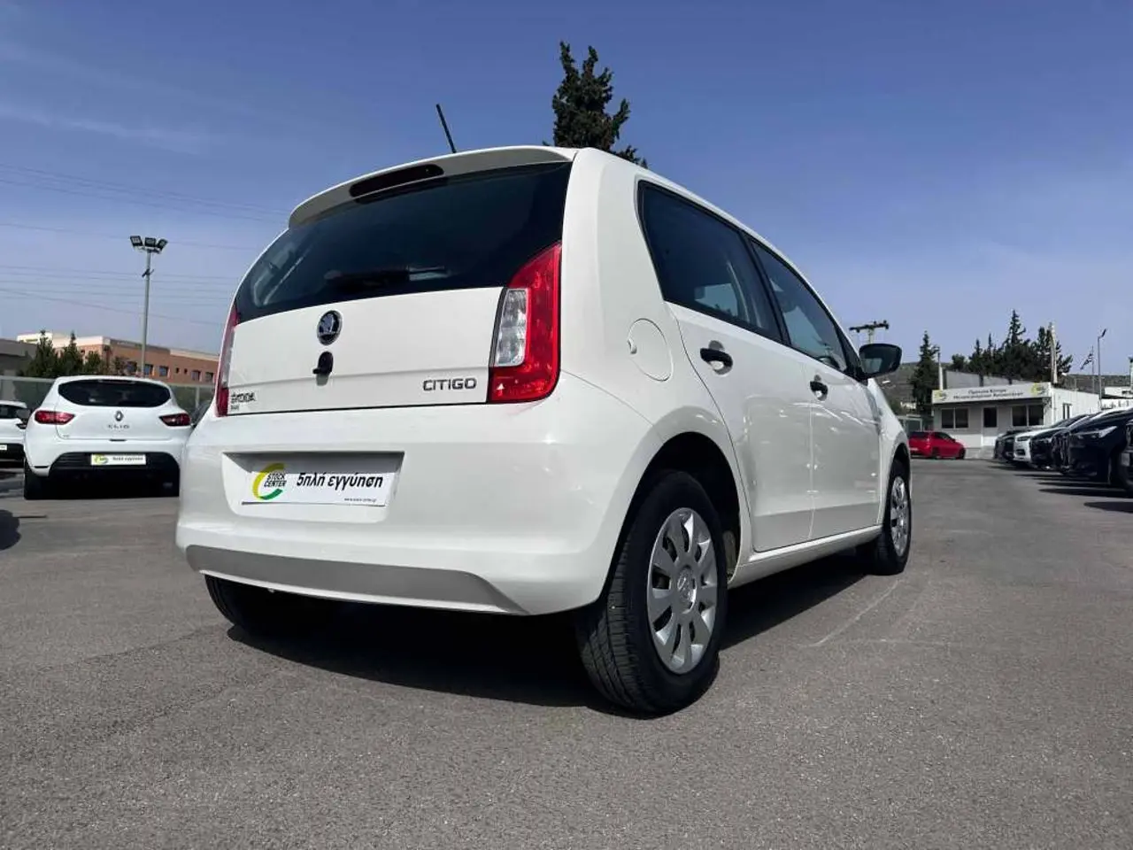https://cdn.autoq.gr/websites/stock-center.gr/images/vehicles/skoda-citigo-5-xronia-eggyisi-active-aspro-2018/img_7137.jpg