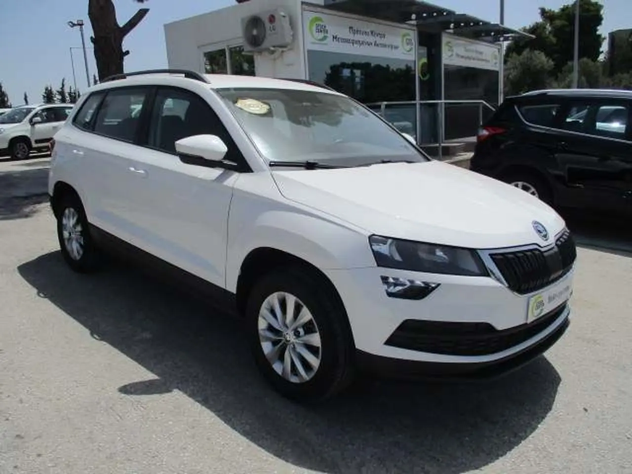 Skoda Karoq - View 1
