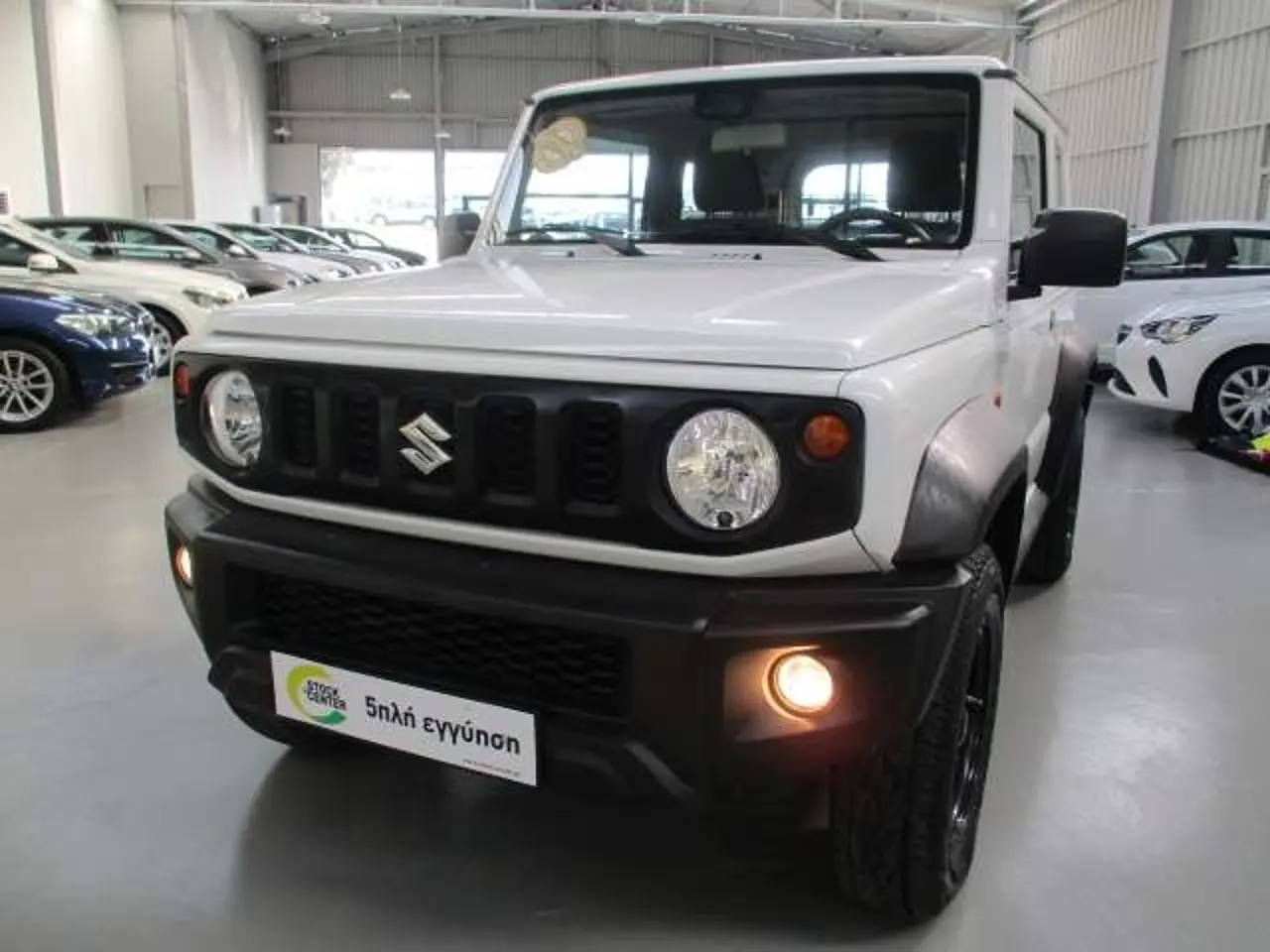 Suzuki Jimny - View 3
