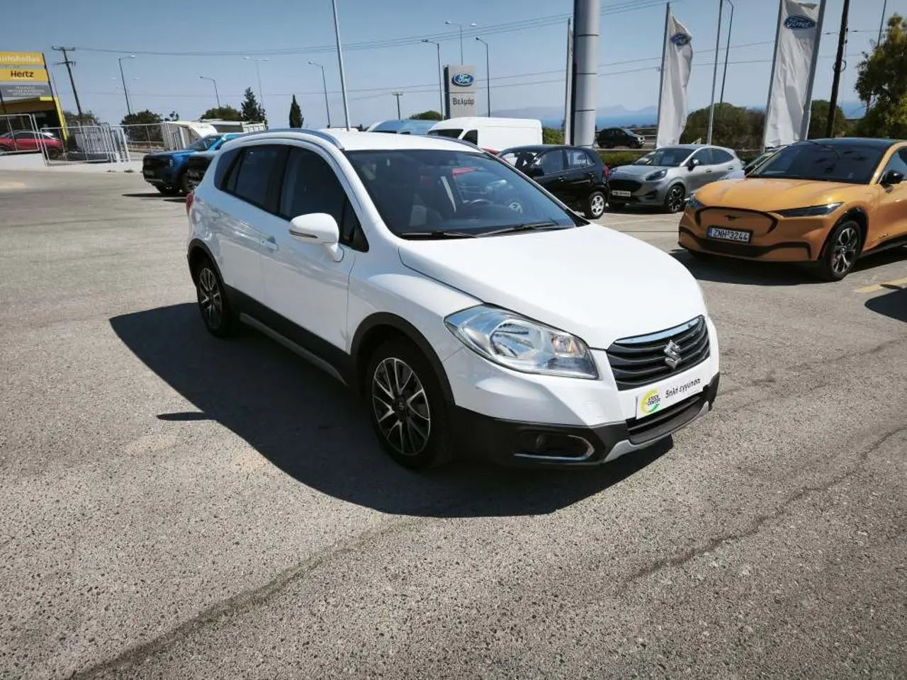 Suzuki SX4 S-Cross - View 1