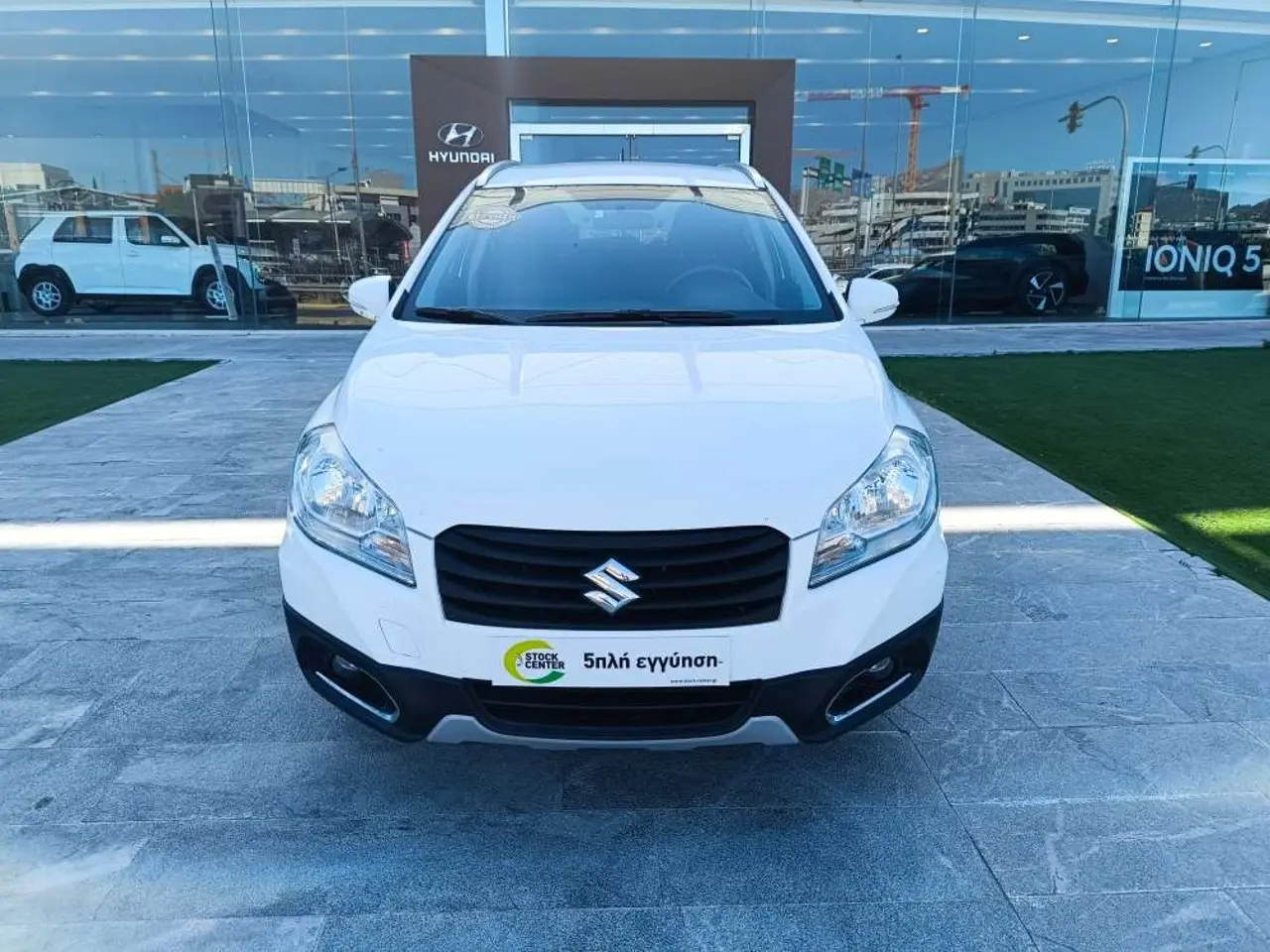 Suzuki SX4 S-Cross - View 3