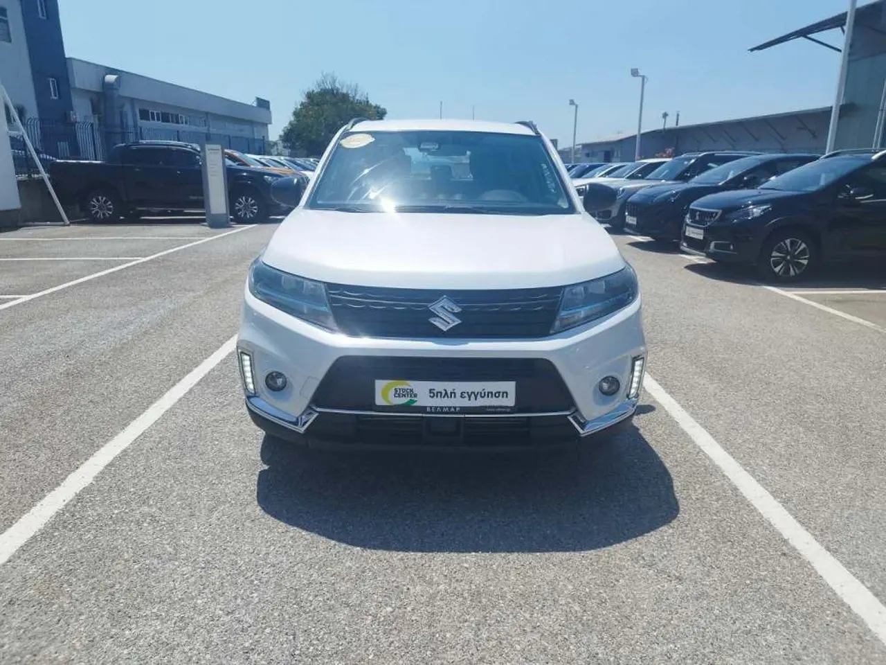 Suzuki Vitara - View 3