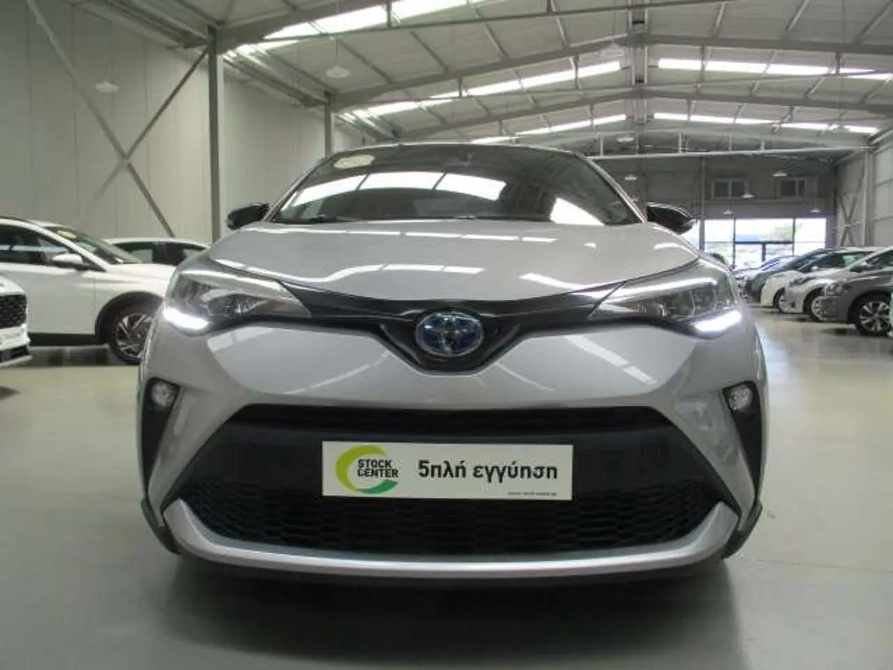 Toyota C-HR - View 3