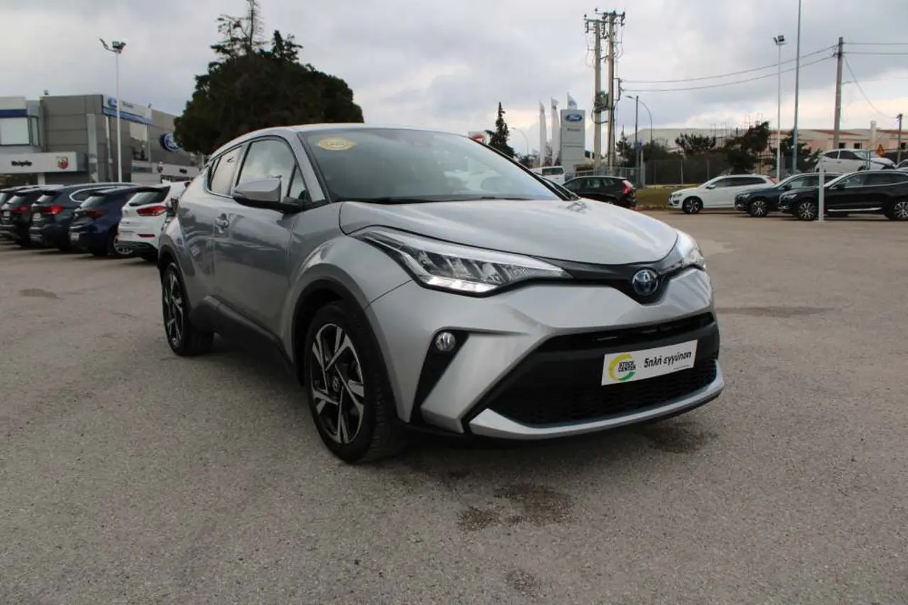 Toyota C-HR - View 1