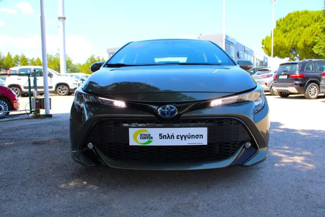Toyota Corolla - View 3