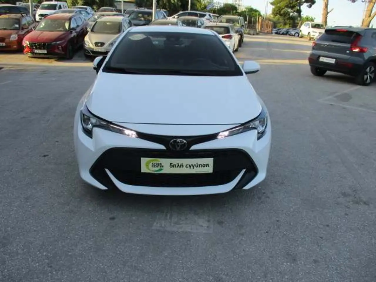 Toyota Corolla - View 2