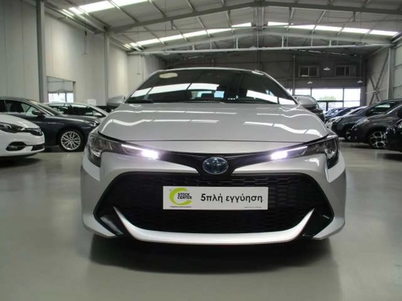 Toyota Corolla - View 3
